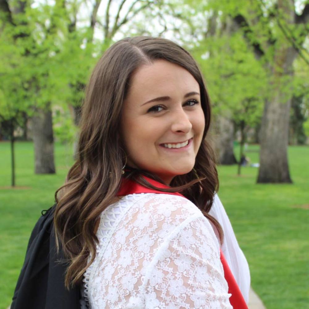 Meet your Posher, Kelli